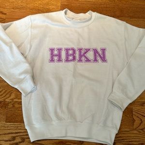 Gildan heavy blend white crew neck w/ “HBKN” (Hoboken) written in glitter vinyl